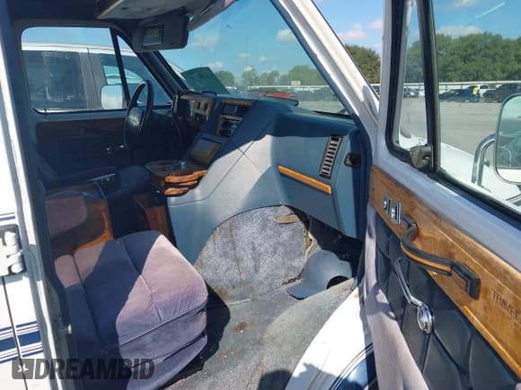 ✅ 1995 GMC Vandura • VIN: 1GDEG25K4SF550787 • Lot: 42929379. Listed on IAAI with 178,083 mi. Free auction sales archive from the USA and detailed vehicle history report at DreamBid. Image 5.