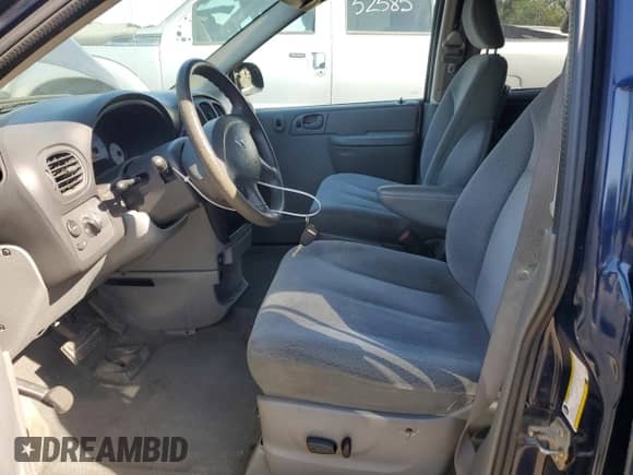 2005 Dodge Caravan с VIN 1D4GP24R15B403093, выставлен на аукционе Copart как лот 73196504 с пробегом 219 493 миль миль и Списание • Salvage title. История ставок и продаж доступна на DreamBid. Изображение 7.