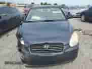 2009 Hyundai Accent Auto GLS z VIN KMHCN46C99U367181, wystawiony jako Copart lot #67382084 z przebiegiem 200 446 mil mil oraz Szkoda całkowita • Salvage title. Historia ofert i sprzedaży dostępna na DreamBid. Obrazek 5.