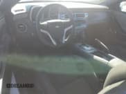 ✅ 2012 Chevrolet Camaro 2LS • VIN: 2G1FA1E30C9206311 • Lot: 86837495. Wystawiony na Copart z przebiegiem 219 823 mil. Bezpłatny archiwum sprzedaży aukcyjnych z USA i szczegółowy raport historii pojazdu na DreamBid. Zdjęcie 8.