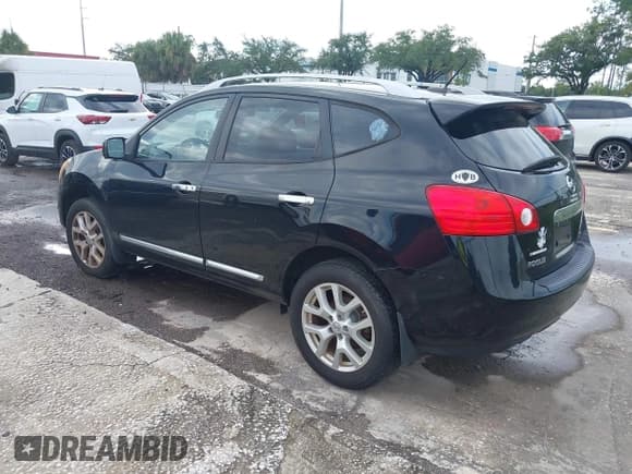 ✅ 2012 Nissan Rogue S • VIN: JN8AS5MV8CW415039 • Lot: 43167747. Wystawiony na IAAI z przebiegiem 131 130 mil. Bezpłatny archiwum sprzedaży aukcyjnych z USA i szczegółowy raport historii pojazdu na DreamBid. Zdjęcie 3.