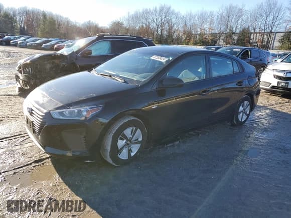✅ 2017 Hyundai Ioniq Blue • VIN: KMHC65LC6HU047015 • Lot: 85462824. Wystawiony na Copart z przebiegiem 82 048 mil. Bezpłatny archiwum sprzedaży aukcyjnych z USA i szczegółowy raport historii pojazdu na DreamBid. Zdjęcie 1.