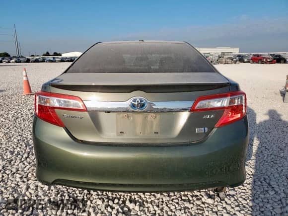 2013 Toyota Camry XLE с VIN 4T1BD1FK6DU085996, выставлен на аукционе Copart как лот 84296375 с пробегом 195 493 миль миль и Списание • Salvage title. История ставок и продаж доступна на DreamBid. Изображение 6.