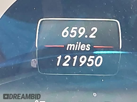 ✅ 2014 Mercedes-Benz E 350 Sport • VIN: WDDHF8JB9EB061378 • Лот: 42666365. Опубликован ранее на IAAI с пробегом 121 950 миль. Бесплатный доступ к архиву аукционных продаж из США и подробный отчёт об истории автомобиля на DreamBid. Изображение 15.