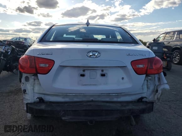 ✅ 2009 Hyundai Elantra GLS • VIN: KMHDU46D99U815547 • Lot: 85911685. Listed on Copart with 209,991 mi. Free auction sales archive from the USA and detailed vehicle history report at DreamBid. Image 6.