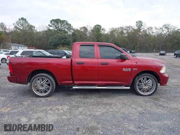✅ 2014 Ram 1500 Express • VIN: 1C6RR6FT5ES455995 • Lot: 43849041. Listed on IAAI with 221,783 mi. Free auction sales archive from the USA and detailed vehicle history report at DreamBid. Image 13.