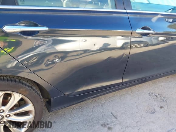 ✅ 2013 Hyundai Sonata Limited • VIN: 5NPEC4ACXDH579312 • Lot: 43390752. Listed on IAAI with 165,249 mi. Free auction sales archive from the USA and detailed vehicle history report at DreamBid. Image 12.