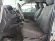 ✅ 2015 Nissan Frontier SV • VIN: 1N6AD0CU9FN729517 • Lot: 63253625. Wystawiony na Copart z przebiegiem 78 580 mil. Bezpłatny archiwum sprzedaży aukcyjnych z USA i szczegółowy raport historii pojazdu na DreamBid. Zdjęcie 7.