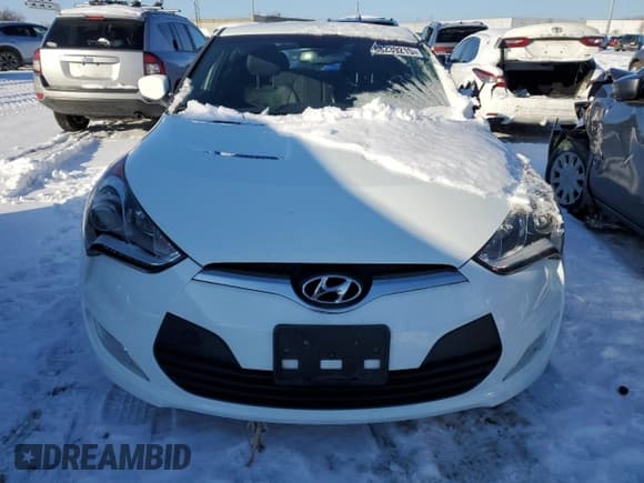 ✅ 2014 Hyundai Veloster • VIN: KMHTC6AD7EU213774 • Lot: 88239215. Wystawiony na Copart z przebiegiem 135 631 mil. Bezpłatny archiwum sprzedaży aukcyjnych z USA i szczegółowy raport historii pojazdu na DreamBid. Zdjęcie 5.