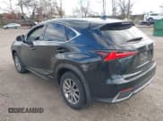 ✅ 2021 Lexus NX 300h • VIN: JTJDJRDZ2M2150310 • Lot: 43727839. Wystawiony na IAAI z przebiegiem 31 124 mil. Bezpłatny archiwum sprzedaży aukcyjnych z USA i szczegółowy raport historii pojazdu na DreamBid. Zdjęcie 3.