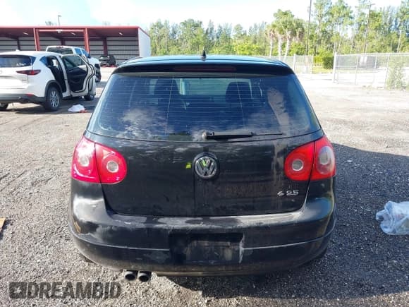 ✅ 2009 Volkswagen Rabbit S • VIN: WVWDA71K79W079961 • Lot: 42594125. Listed on IAAI with 160,601 mi. Free auction sales archive from the USA and detailed vehicle history report at DreamBid. Image 16.