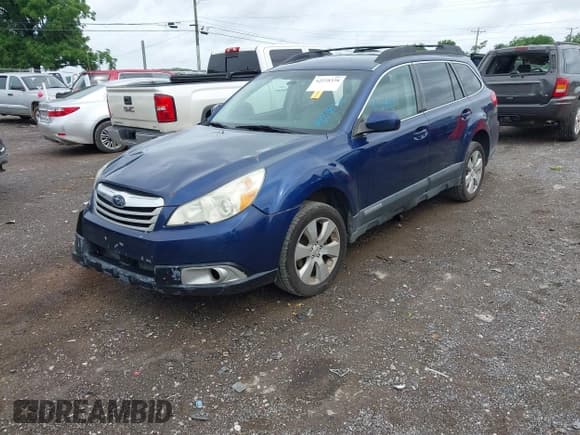 ✅ 2010 Subaru Outback Premium • VIN: 4S4BRCBC5A3318375 • Лот: 42538338. Опубликован ранее на IAAI с пробегом 240 347 миль. Бесплатный доступ к архиву аукционных продаж из США и подробный отчёт об истории автомобиля на DreamBid. Изображение 1.