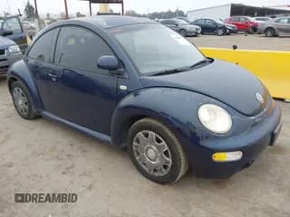 ✅ 2000 Volkswagen Beetle GLS • VIN: 3VWCC21C6YM431702 • Lot: 43868633. Wystawiony na IAAI z przebiegiem 178 581 mil. Bezpłatny archiwum sprzedaży aukcyjnych z USA i szczegółowy raport historii pojazdu na DreamBid. Zdjęcie 1.