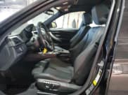 ✅ 2015 BMW 3 Series 328i xDrive • VIN: WBA3B5G58FNS19920 • Лот: 91246955. Опубликован ранее на Copart с пробегом 114 091 миль. Бесплатный доступ к архиву аукционных продаж из США и подробный отчёт об истории автомобиля на DreamBid. Изображение 7.