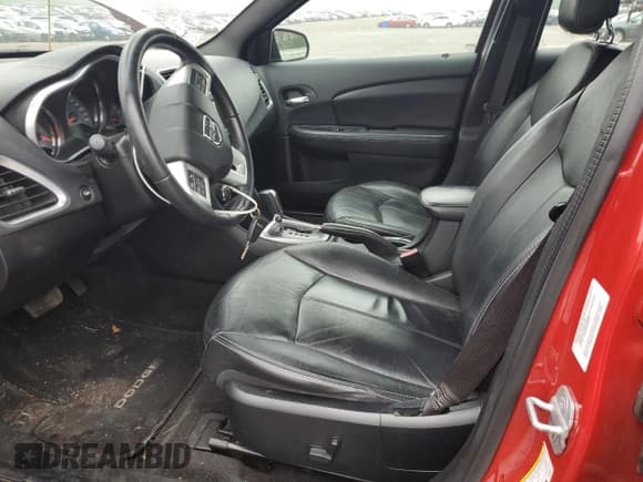 ✅ 2013 Dodge Avenger SXT • VIN: 1C3CDZCG7DN693547 • Лот: 61249635. Опубликован ранее на Copart с пробегом 98 848 миль. Бесплатный доступ к архиву аукционных продаж из США и подробный отчёт об истории автомобиля на DreamBid. Изображение 7.