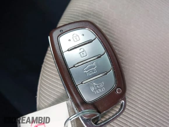 ✅ 2018 Hyundai Elantra SEL • VIN: 5NPD84LF4JH367277 • Lot: 43523338. Listed on IAAI with 129,486 mi. Free auction sales archive from the USA and detailed vehicle history report at DreamBid. Image 11.