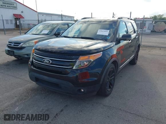 ✅ 2012 Ford Explorer XLT • VIN: 1FMHK7D84CGA27960 • Lot: 43643891. Wystawiony na IAAI z przebiegiem 194 599 mil. Bezpłatny archiwum sprzedaży aukcyjnych z USA i szczegółowy raport historii pojazdu na DreamBid. Zdjęcie 2.