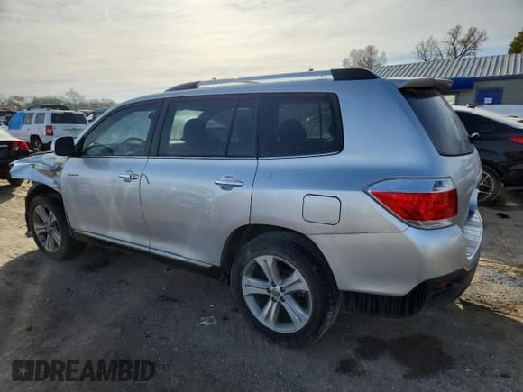 ✅ 2012 Toyota Highlander Limited • VIN: 5TDDK3EH0CS165723 • Lot: 92538125. Listed on Copart with 166,521 mi. Free auction sales archive from the USA and detailed vehicle history report at DreamBid. Image 2.