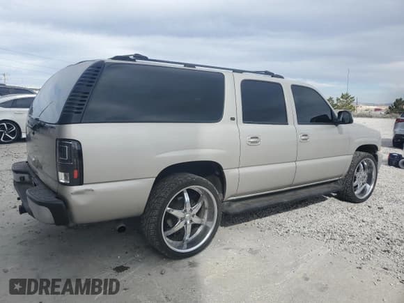 ✅ 2004 Chevrolet Suburban LT • VIN: 1GNEC16T44R312125 • Лот: 52427875. Опубликован ранее на Copart с пробегом 188 143 миль. Бесплатный доступ к архиву аукционных продаж из США и подробный отчёт об истории автомобиля на DreamBid. Изображение 3.