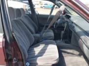 ✅ 1991 Toyota Camry • VIN: 4T1VV22E5MU051774 • Lot: 42080078. Wystawiony na IAAI z przebiegiem 105 149 mil. Bezpłatny archiwum sprzedaży aukcyjnych z USA i szczegółowy raport historii pojazdu na DreamBid. Zdjęcie 5.