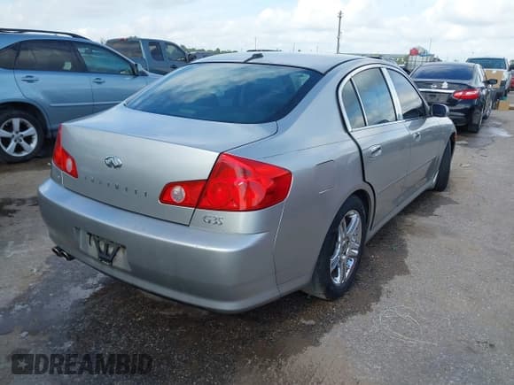 ✅ 2005 Infiniti G35 • VIN: JNKCV51E65M204516 • Lot: 42792037. Wystawiony na IAAI z przebiegiem 175 592 mil. Bezpłatny archiwum sprzedaży aukcyjnych z USA i szczegółowy raport historii pojazdu na DreamBid. Zdjęcie 4.