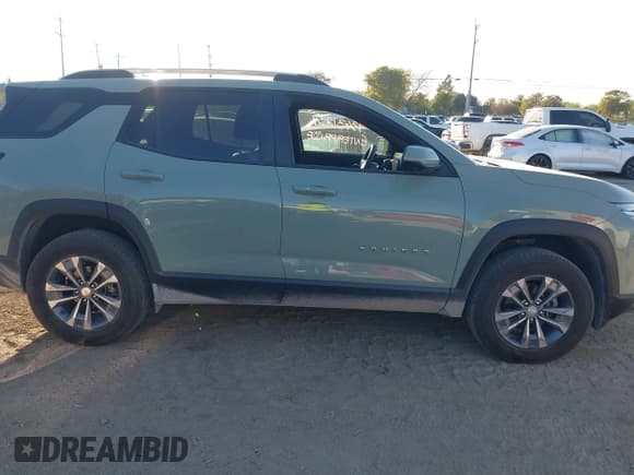 ✅ 2025 Chevrolet Equinox FWD LT • VIN: 3GNAXHEG8SL194018 • Лот: 43631237. Опубликован ранее на IAAI с пробегом 23 456 миль. Бесплатный доступ к архиву аукционных продаж из США и подробный отчёт об истории автомобиля на DreamBid. Изображение 13.