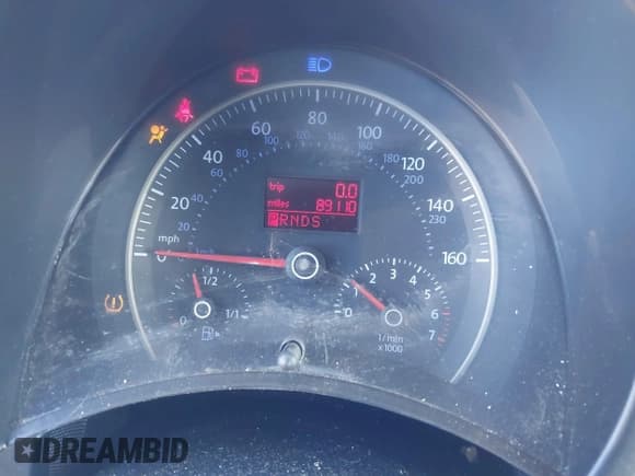 ✅ 2010 Volkswagen Beetle • VIN: 3VWPW3AG5AM006589 • Лот: 43694944. Опубликован ранее на IAAI с пробегом 89 110 миль. Бесплатный доступ к архиву аукционных продаж из США и подробный отчёт об истории автомобиля на DreamBid. Изображение 7.