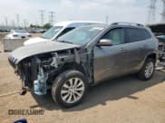 ✅ 2017 Jeep Cherokee Overland • VIN: 1C4PJMJS8HW552342 • Lot: 65538345. Listed on Copart with 42,506 mi. Free auction sales archive from the USA and detailed vehicle history report at DreamBid. Image 1.