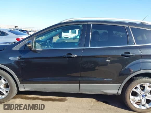 ✅ 2014 Ford Escape Titanium • VIN: 1FMCU9J93EUD13221 • Лот: 43700094. Опубликован ранее на IAAI с пробегом 144 260 миль. Бесплатный доступ к архиву аукционных продаж из США и подробный отчёт об истории автомобиля на DreamBid. Изображение 15.