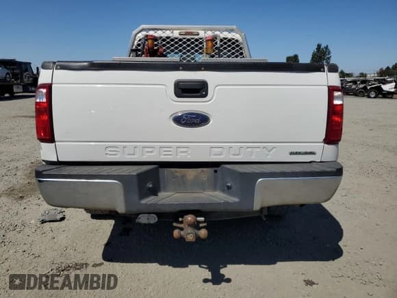 ✅ 2015 Ford F-350 Platinum • VIN: 1FT8W3B64FEA03581 • Lot: 68394415. Listed on Copart with 206,168 mi. Free auction sales archive from the USA and detailed vehicle history report at DreamBid. Image 6.