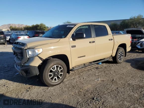 ✅ 2017 Toyota Tundra SR5 • VIN: 5TFDW5F13HX670335 • Лот: 86855575. Опубликован ранее на Copart с пробегом 94 703 миль. Бесплатный доступ к архиву аукционных продаж из США и подробный отчёт об истории автомобиля на DreamBid. Изображение 1.