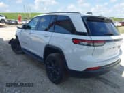 ✅ 2025 Jeep Grand Cherokee Limited • VIN: 1C4RJGBG0SC283119 • Лот: 42287401. Опубликован ранее на IAAI с пробегом 2 721 миль. Бесплатный доступ к архиву аукционных продаж из США и подробный отчёт об истории автомобиля на DreamBid. Изображение 3.