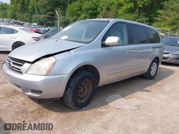 ✅ 2008 Kia Sedona EX • VIN: KNDMB233086196978 • Лот: 42378908. Опубликован ранее на IAAI с пробегом Не указан. Бесплатный доступ к архиву аукционных продаж из США и подробный отчёт об истории автомобиля на DreamBid. Изображение 2.