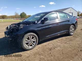 2015 Hyundai Sonata SE z VIN 5NPE24AF1FH025768, wystawiony jako Copart lot #87074575 z przebiegiem 86 073 mil mil oraz Czysty tytuł • Clean title. Historia ofert i sprzedaży dostępna na DreamBid. Obrazek 1.