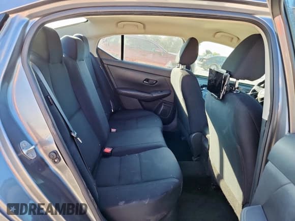 ✅ 2024 Nissan Sentra S • VIN: 3N1AB8BV6RY275707 • Lot: 91601045. Listed on Copart with 61,530 mi. Free auction sales archive from the USA and detailed vehicle history report at DreamBid. Image 10.