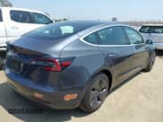 ✅ 2020 Tesla Model 3 Standard Range Plus • VIN: 5YJ3E1EA4LF644211 • Lot: 42466002. Wystawiony na IAAI z przebiegiem 95 602 mil. Bezpłatny archiwum sprzedaży aukcyjnych z USA i szczegółowy raport historii pojazdu na DreamBid. Zdjęcie 4.