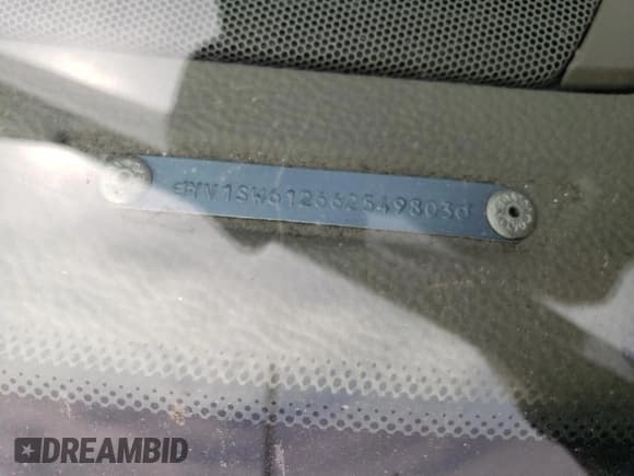 ✅ 2006 Volvo V70 2.4L • VIN: YV1SW612662549803 • Lot: 54180795. Listed on Copart with Not provided. Free auction sales archive from the USA and detailed vehicle history report at DreamBid. Image 12.