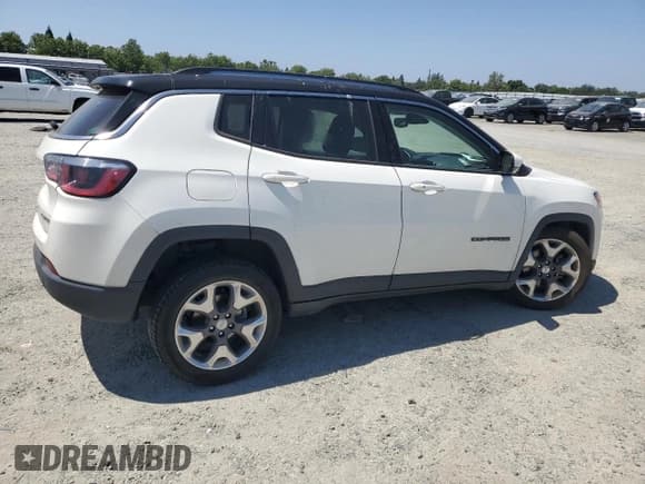✅ 2020 Jeep Compass High Altitude • VIN: 3C4NJDCB6LT111487 • Lot: 56047705. Wystawiony na Copart z przebiegiem 82 400 mil. Bezpłatny archiwum sprzedaży aukcyjnych z USA i szczegółowy raport historii pojazdu na DreamBid. Zdjęcie 3.