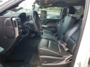 ✅ 2016 Chevrolet Silverado 2500HD LT • VIN: 1GC2KVEG1GZ407479 • Lot: 66373795. Wystawiony na Copart z przebiegiem 97 886 mil. Bezpłatny archiwum sprzedaży aukcyjnych z USA i szczegółowy raport historii pojazdu na DreamBid. Zdjęcie 7.