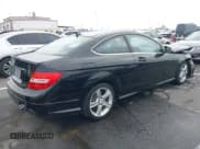 ✅ 2014 Mercedes-Benz C 250 • VIN: WDDGJ4HB4EG287503 • Lot: 42602289. Wystawiony na IAAI z przebiegiem 83 053 mil. Bezpłatny archiwum sprzedaży aukcyjnych z USA i szczegółowy raport historii pojazdu na DreamBid. Zdjęcie 4.