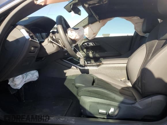 ✅ 2022 BMW 2 Series 230i • VIN: 3MW23CM09N8C64100 • Lot: 52930954. Wystawiony na Copart z przebiegiem 16 192 mil. Bezpłatny archiwum sprzedaży aukcyjnych z USA i szczegółowy raport historii pojazdu na DreamBid. Zdjęcie 7.