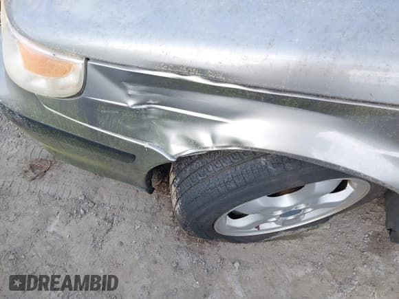 ✅ 2001 Saab 9-5 SE • VIN: YS3EF48Z613013360 • Лот: 41801183. Опубликован ранее на IAAI с пробегом 187 000 миль. Бесплатный доступ к архиву аукционных продаж из США и подробный отчёт об истории автомобиля на DreamBid. Изображение 12.