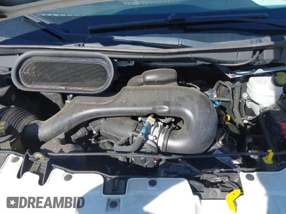 ✅ 2018 Ford Transit Passenger XL • VIN: 1FBAX2CM0JKA43564 • Lot: 41643758. Wystawiony na IAAI z przebiegiem 54 755 mil. Bezpłatny archiwum sprzedaży aukcyjnych z USA i szczegółowy raport historii pojazdu na DreamBid. Zdjęcie 10.