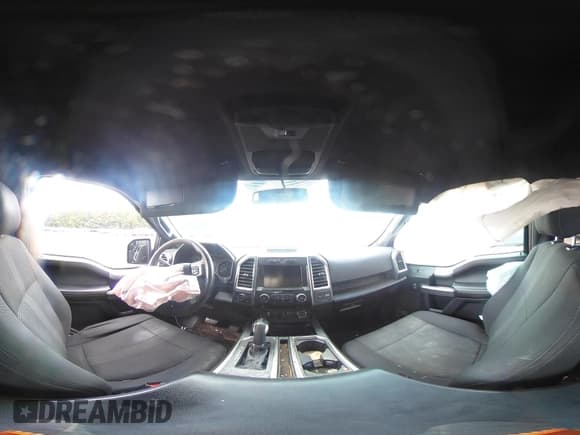 ✅ 2015 Ford F-150 XLT • VIN: 1FTEW1EF2FFA52517 • Lot: 43122740. Wystawiony na IAAI z przebiegiem 238 915 mil. Bezpłatny archiwum sprzedaży aukcyjnych z USA i szczegółowy raport historii pojazdu na DreamBid. Zdjęcie 18.