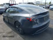 ✅ 2024 Tesla Model 3 • VIN: 5YJ3E1EA4RF750733 • Lot: 42731836. Wystawiony na IAAI z przebiegiem 22 504 mil. Bezpłatny archiwum sprzedaży aukcyjnych z USA i szczegółowy raport historii pojazdu na DreamBid. Zdjęcie 3.