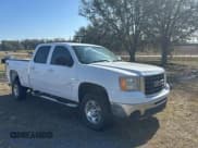 ✅ 2008 GMC Sierra 2500HD SLT • VIN: 1GTHK23688F220178 • Lot: 88986445. Wystawiony na Copart z przebiegiem 415 781 mil. Bezpłatny archiwum sprzedaży aukcyjnych z USA i szczegółowy raport historii pojazdu na DreamBid. Zdjęcie 1.