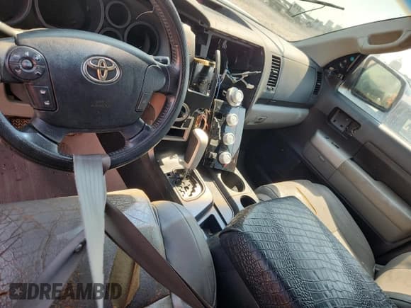 ✅ 2007 Toyota Tundra Limited • VIN: 5TFBV58167X006679 • Lot: 70941305. Listed on Copart with Not provided. Free auction sales archive from the USA and detailed vehicle history report at DreamBid. Image 8.