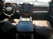 ✅ 2022 Ram 2500 Longhorn • VIN: 3C6UR5GL0NG124686 • Lot: 61404735. Wystawiony na Copart z przebiegiem 46 840 mil. Bezpłatny archiwum sprzedaży aukcyjnych z USA i szczegółowy raport historii pojazdu na DreamBid. Zdjęcie 8.