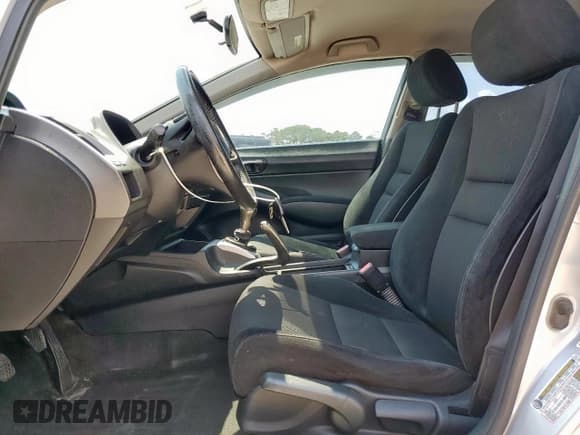 ✅ 2009 Honda Civic LX-S • VIN: 19XFA15629E020846 • Lot: 68341655. Listed on Copart with 128,962 mi. Free auction sales archive from the USA and detailed vehicle history report at DreamBid. Image 7.