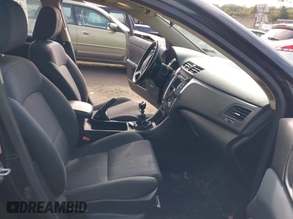 ✅ 2010 Suzuki Kizashi • VIN: JS2RE9A57A6101001 • Лот: 43185942. Опубликован ранее на IAAI с пробегом 337 312 миль. Бесплатный доступ к архиву аукционных продаж из США и подробный отчёт об истории автомобиля на DreamBid. Изображение 5.